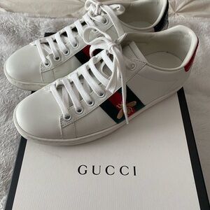 Gucci sneakers size 36